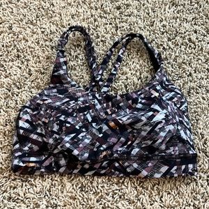 lululemon sports bra